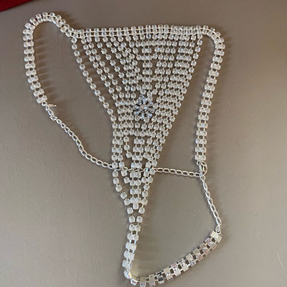 FREDERICKS OF HOLLYWOOD VINTAGE RHINESTONE LINGERIE. UNDERWEAR AND BRA! - Picture 7 of 11